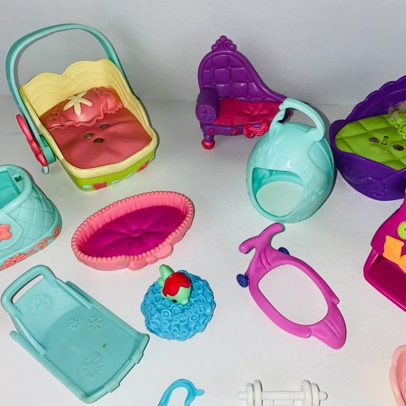 Littlest Pet Shop & Dollhouse Accessories Mixed Lot of 21 Pieces Kids Toys - Picture 4 of 11